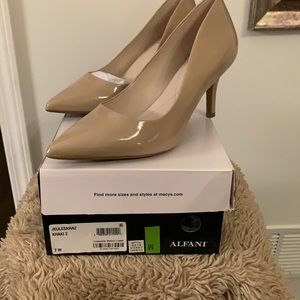 Alfani Jeules Pty Toe Pump Step Flex